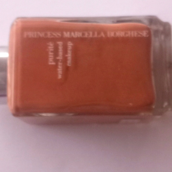 Princess Marcella Borghese Foundation Makeup. Rimini Rachel - Picture 2 of 6